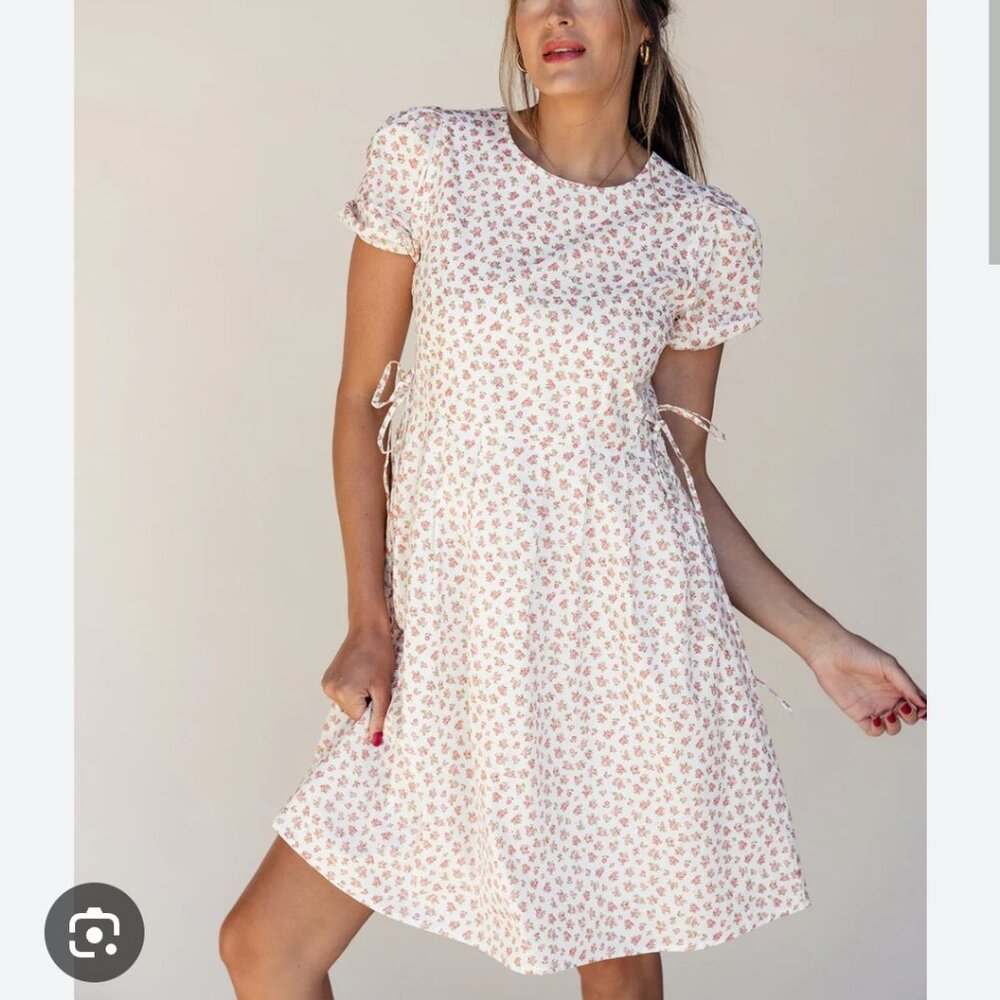 Brand New Side Tie Floral Dress Size Large